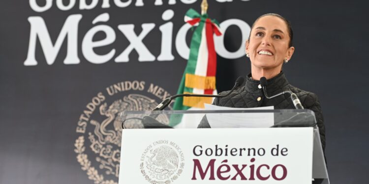 Sheinbaum trabajará junto al Congreso para legislar la prohibición del maíz transgénico