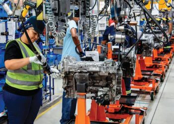 Se incrementa la producción de autos ligeros en México