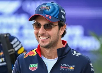 Le pagaron 16 millones de dólares a Checo Pérez por salir de Red Bull