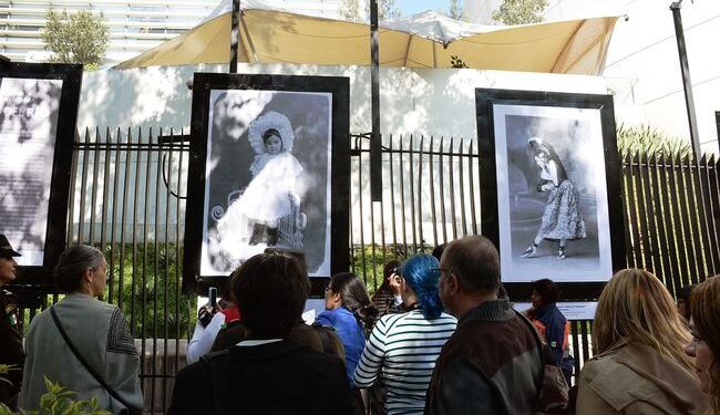 “Dolores del Río: una actriz, una estrella y una compañera solidaria” en las rejas del Senado