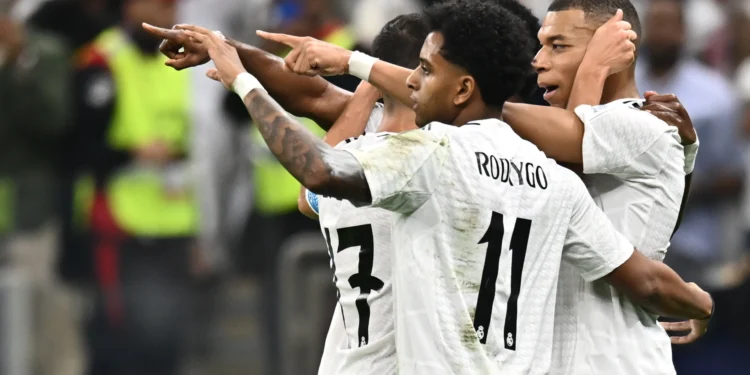 Cierra el año el Real Madrid con victoria 4-2 ante Sevilla