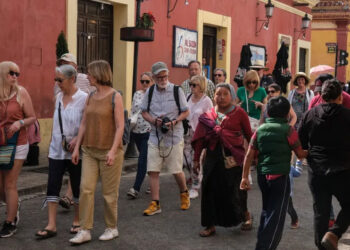 México recibió 3.7 millones de turistas internacionales en octubre