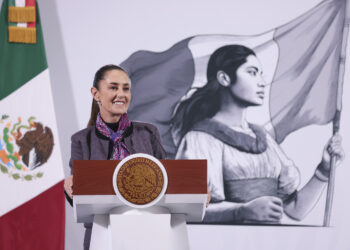 Sheinbaum presenta campaña preventiva, nacional y permanente «Aléjate de las drogas. El fentanilo te mata»