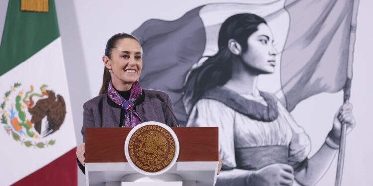 Sheinbaum presenta campaña preventiva, nacional y permanente «Aléjate de las drogas. El fentanilo te mata»