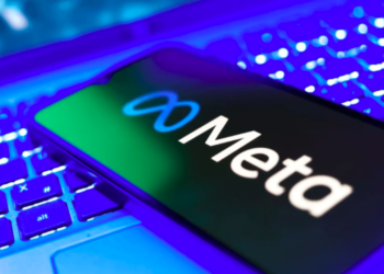 Meta usará las notas comunitarias de X en Facebook e Instagram