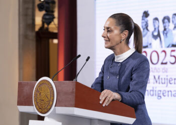 Sheinbaum presenta Programa Nacional de Infraestructura Carretera 2025-2030; se intervendrán 4 mil km para conectar zonas vulnerables