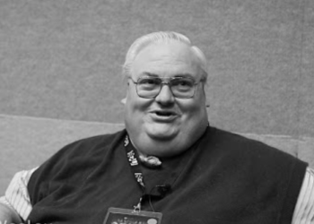 Fallece Simon Fisher-Becker, actor de «Doctor Who» y «Harry Potter», a los 63 años