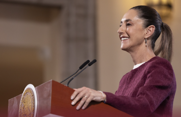 Sheinbaum respalda extradición de 29 delincuentes a EE.UU. y afirma que fue una decisión legal