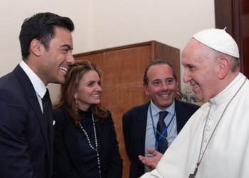 El Papa Francisco abrió las puertas del Vaticano al mundo del espectáculo