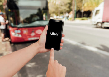 Uber advierte riesgos por nueva ley laboral para plataformas digitales en México