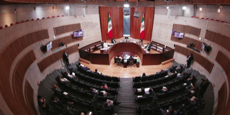 Gilberto de Guzmán y Claudia Valle se perfilan como nuevos magistrados del TEPJF