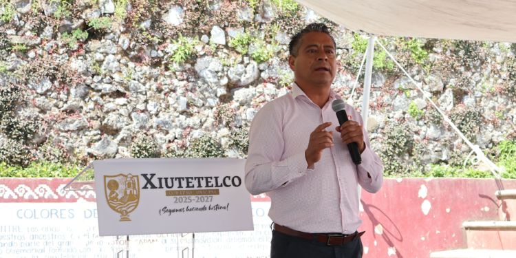 «Por Amor a Xiutetelco», jornada de salud beneficia a familias con servicios gratuitos y atención integral