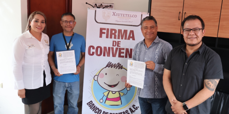 Xiutetelco suma corazones por la vida: se firma convenio con Banco de Tapitas en apoyo a niñas y niños con cáncer