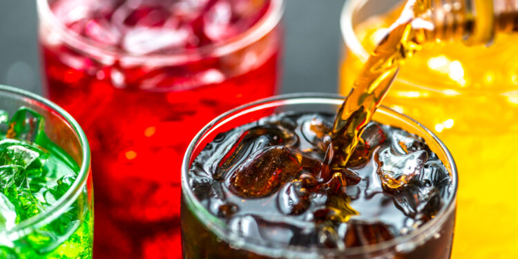 A pagar más impuestos por las bebidas azucaradas