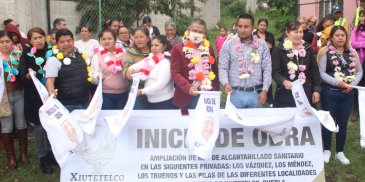 Arranca Baltazar Narciso obras de alcantarillado en Xiutetelco para mejorar la calidad de vida