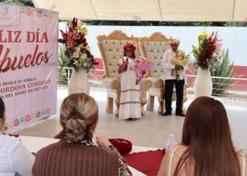 Xiutetelco celebra con alegría y reconocimiento el Día del Abuelito 2025