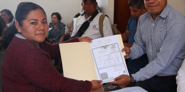 Xiutetelco entrega 39 actas de nacimiento rectificadas gracias al impulso del Presidente Baltazar Narciso