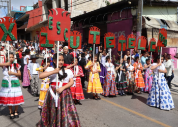 Xiutetelco se viste de orgullo: Desfile Cívico conmemora 215 años de Independencia