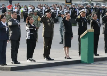 En memoria de los caídos en los sismos