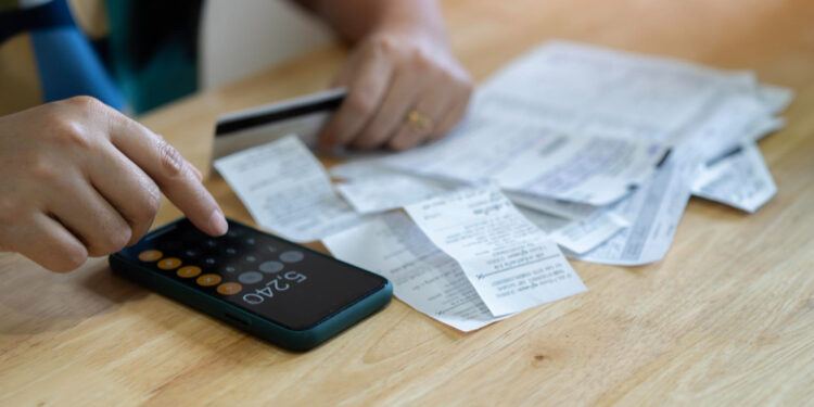 Factureras y huachicol fiscal son fraudes por más de 70 mil millones de pesos